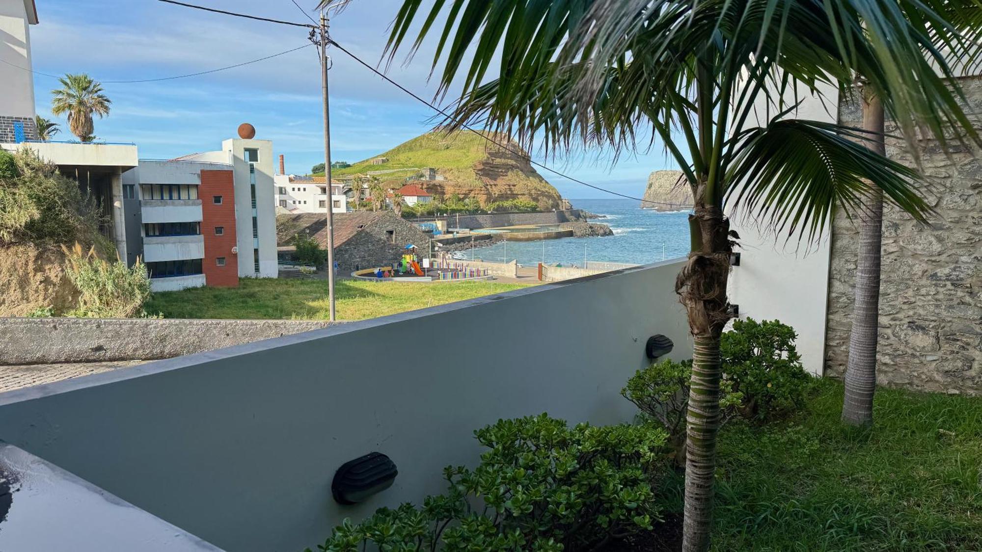 Sea Breeze Boutique House Villa Porto Da Cruz Bagian luar foto